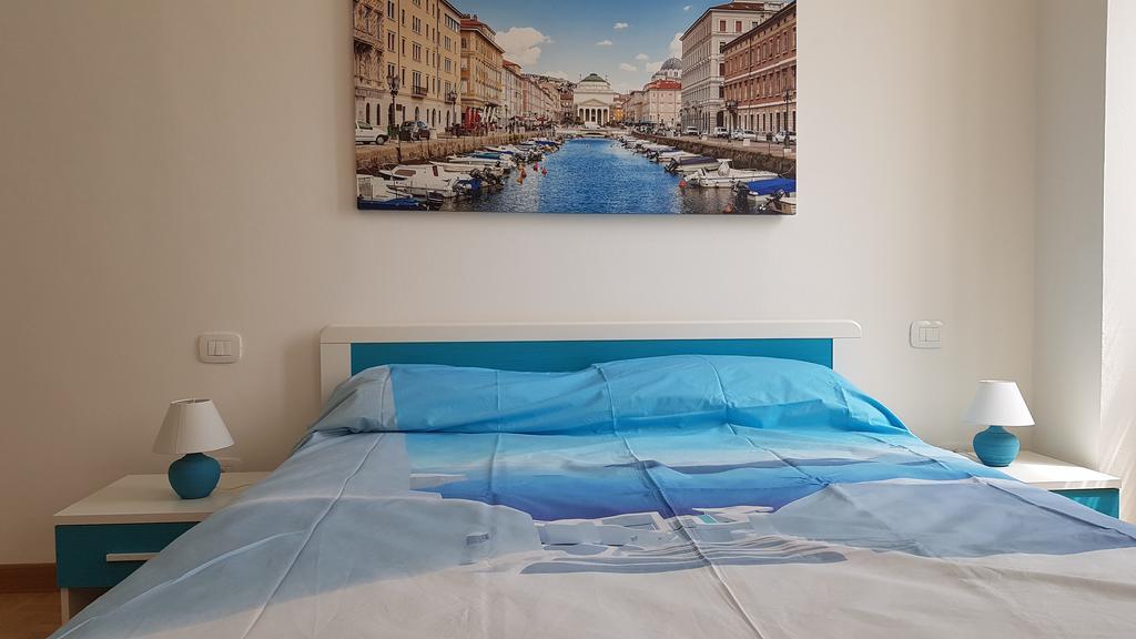 Trieste Center Rooms & Apartments - Fiori Di ترييستي المظهر الخارجي الصورة